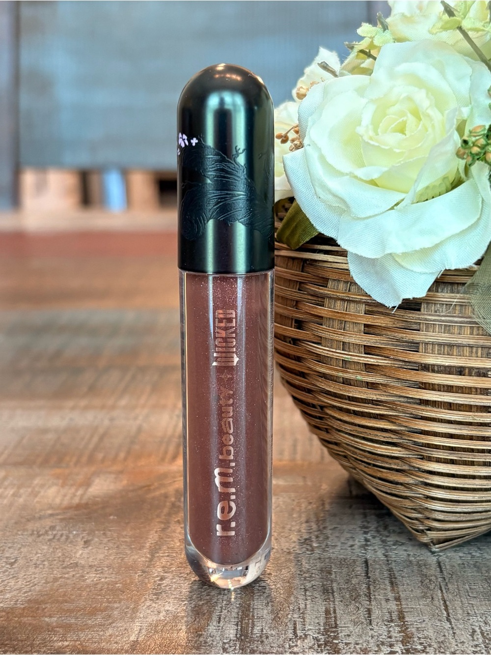 NEW r.e.m. Beauty WICKED Essential Drip GLOSSY BALM In WICKEDNESS rem ELPHABA!